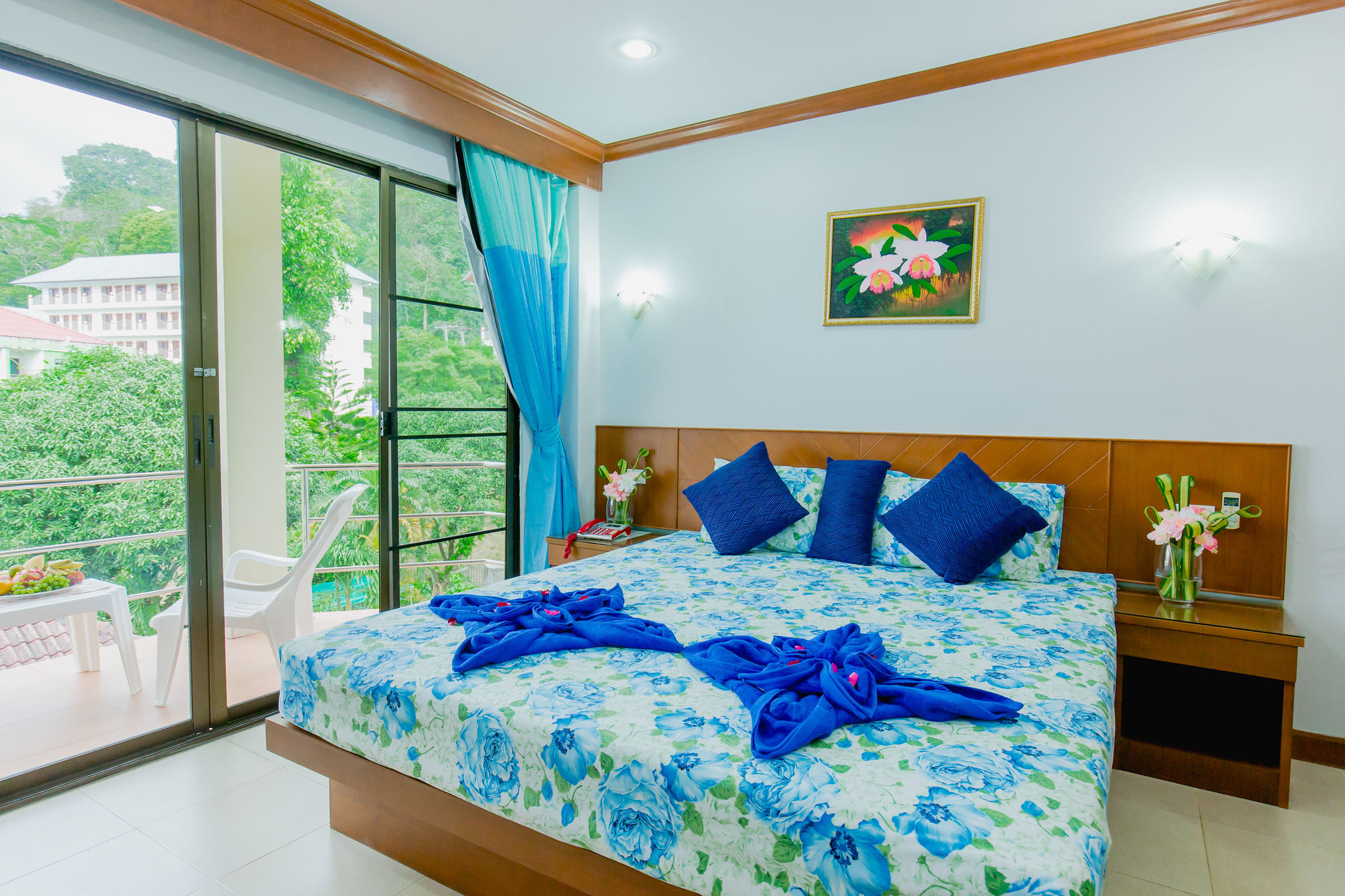 Rk Guesthouse Patong Exteriör bild