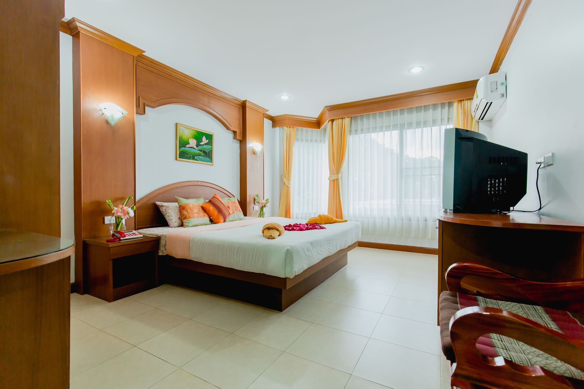 Rk Guesthouse Patong Exteriör bild